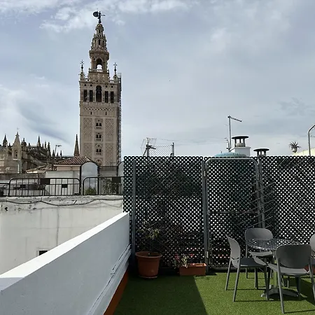 Abades Junto A La Catedral De * Sevilha